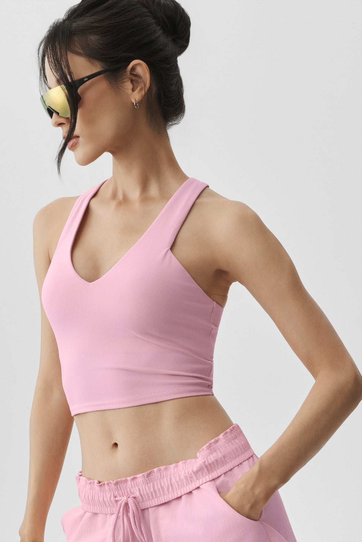 Alo Yoga Airbrush Real Bra Tank - Pink Marshmallow - imagen 3