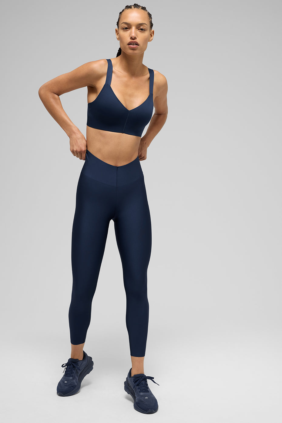 Alo Yoga Airlift Strength Bra - Navy - imagen 3