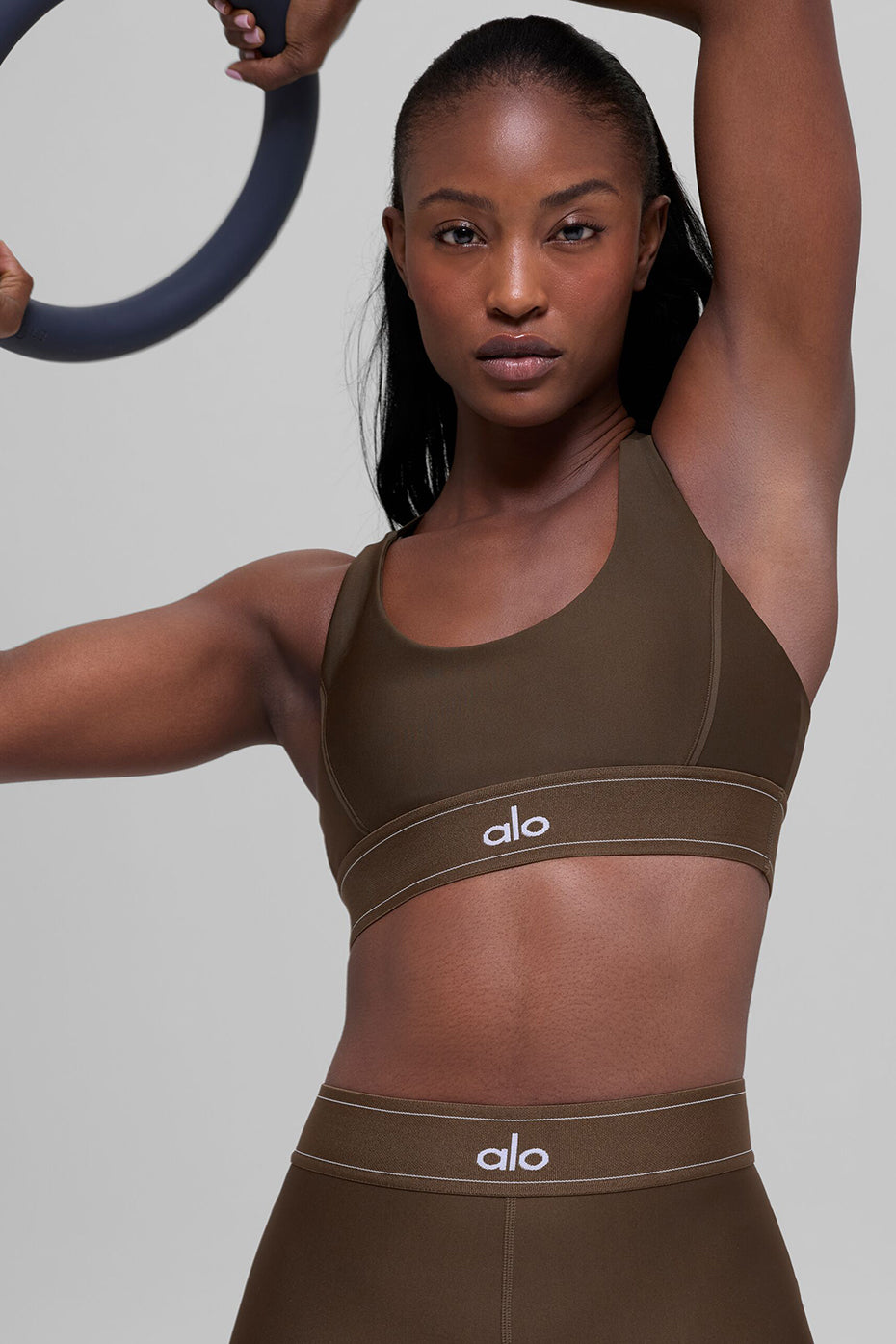 Alo Yoga Airlift Suit Up Bra - Espresso - imagen 5