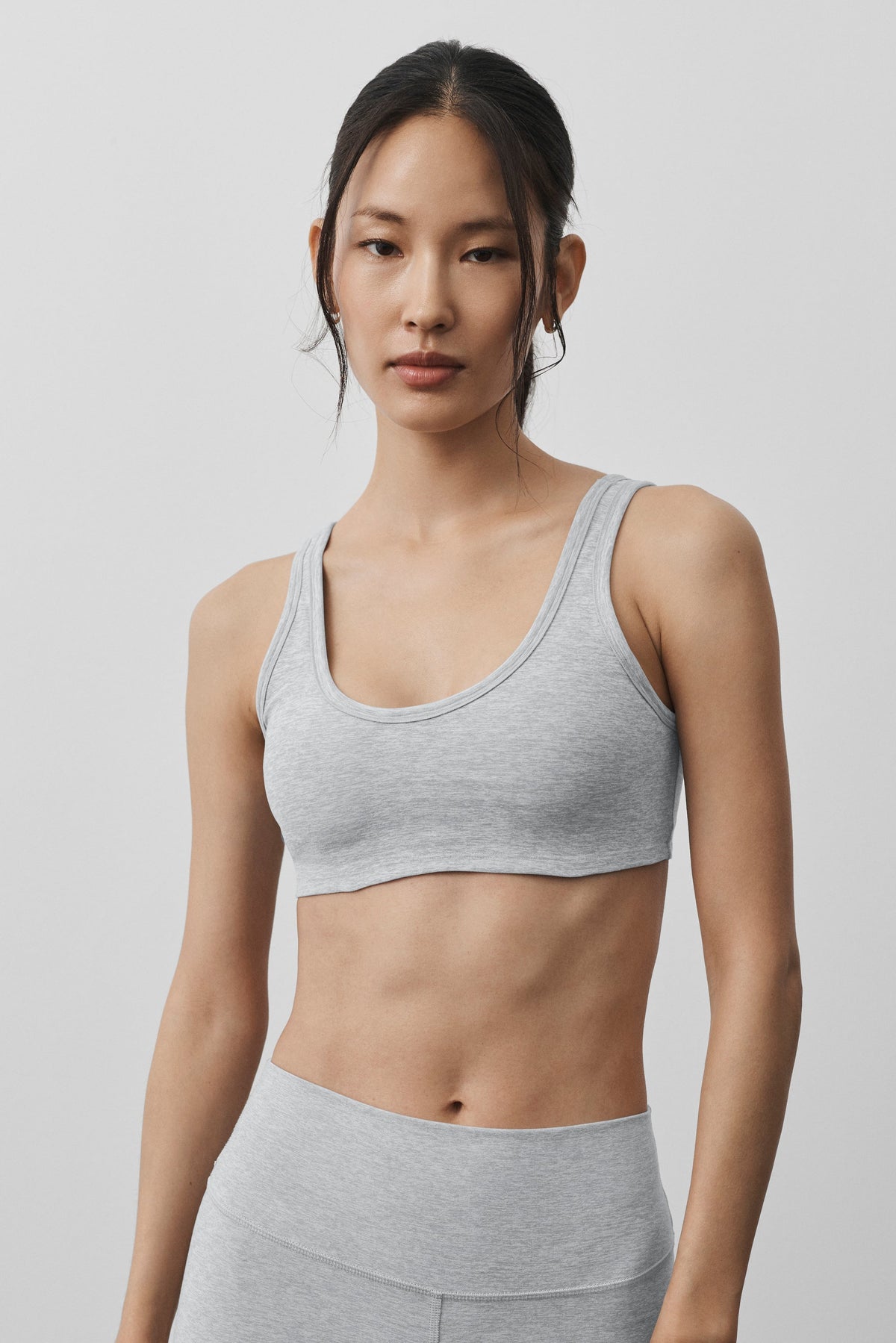 Alo Yoga Alosoft Center Stage Bra - Vintage Athletic Heather - imagen 1