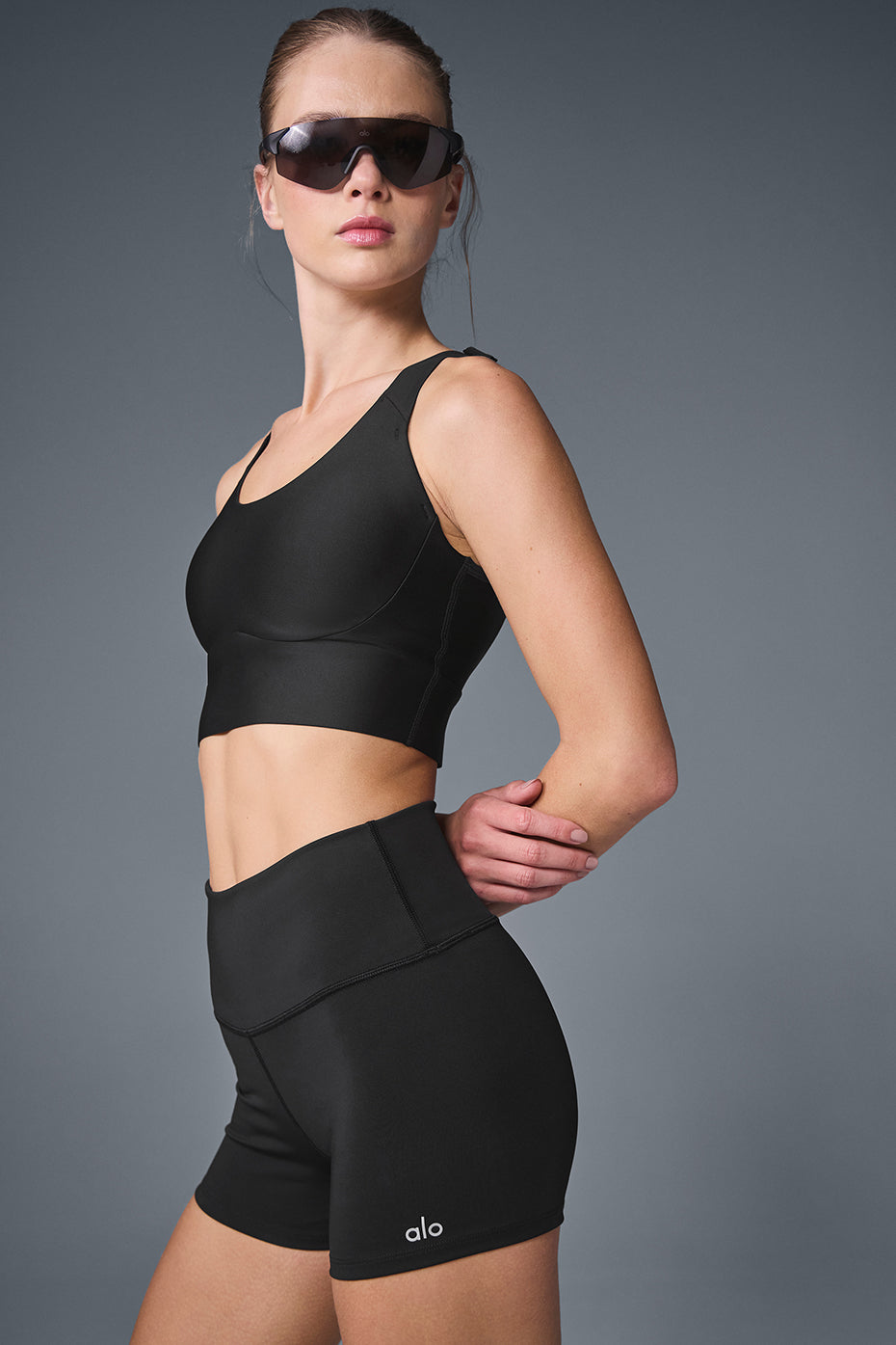Alo Yoga Airlift Empower Bra - Black - imagen 4