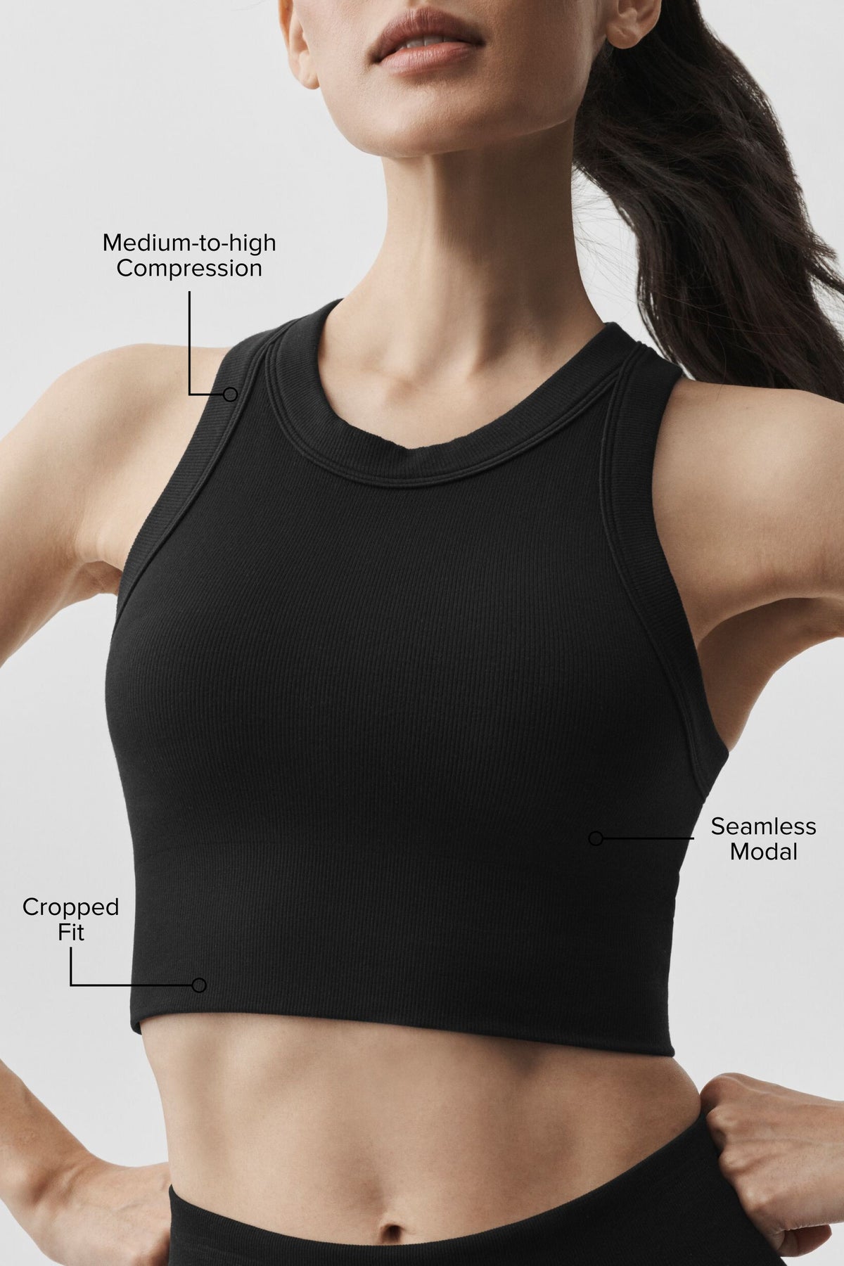 Alo Yoga Seamless Modal Ribbed High Neck Delight Bra - Black - imagen 2