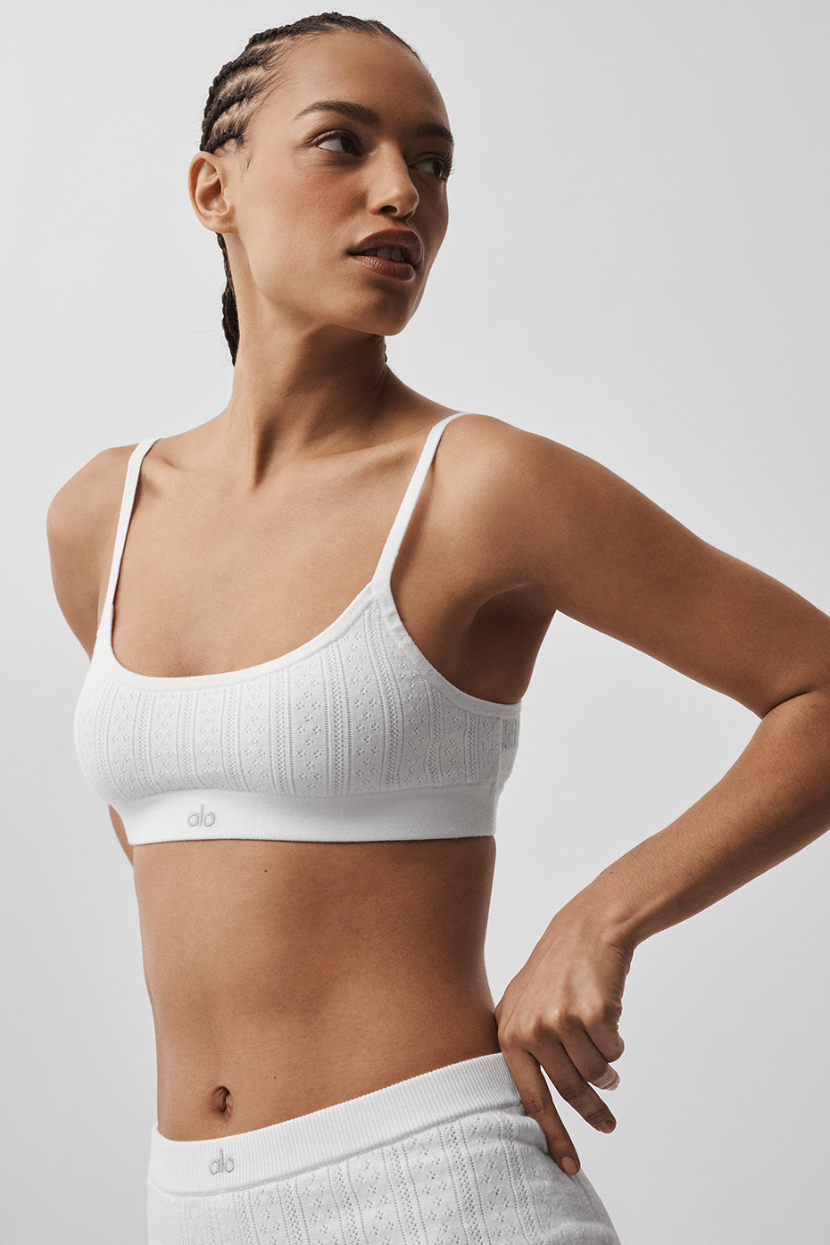 Alo Yoga Pointelle Sweater Be Mine Bra - Semi Sheer White - imagen 3