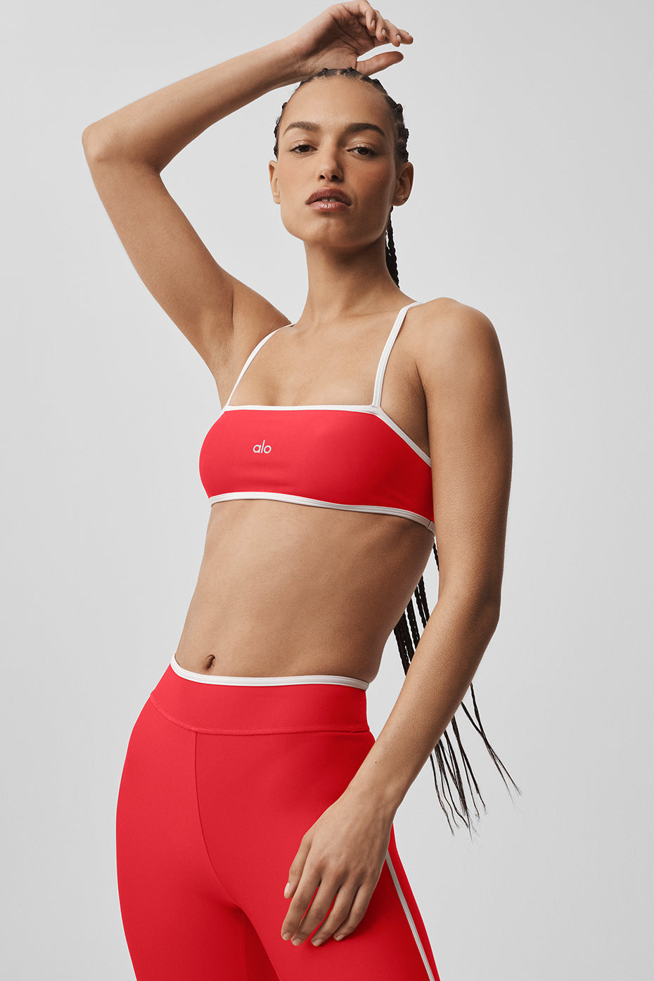 Alo Yoga Airlift Charger Bra - Bright Red/White - imagen 3