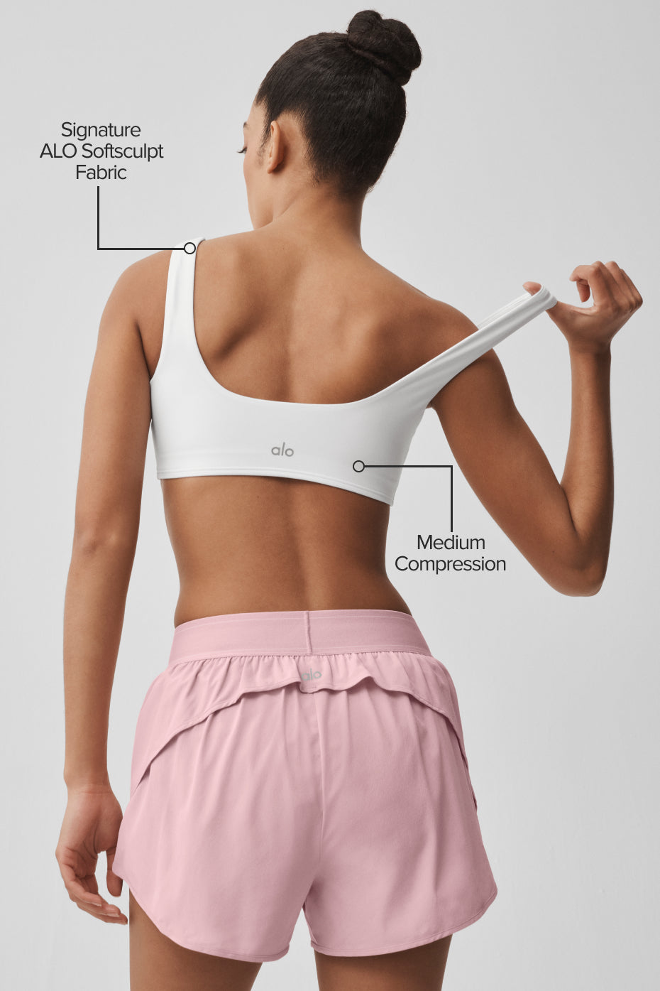 Alo Yoga ALO Softsculpt Precision Bra - White - imagen 2