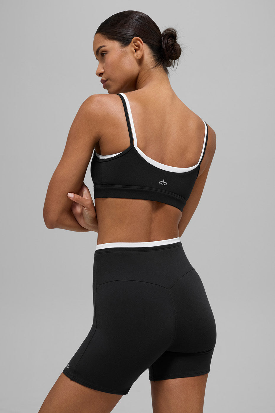 Alo Yoga Airbrush Double Up Bra - Black/White - imagen 4