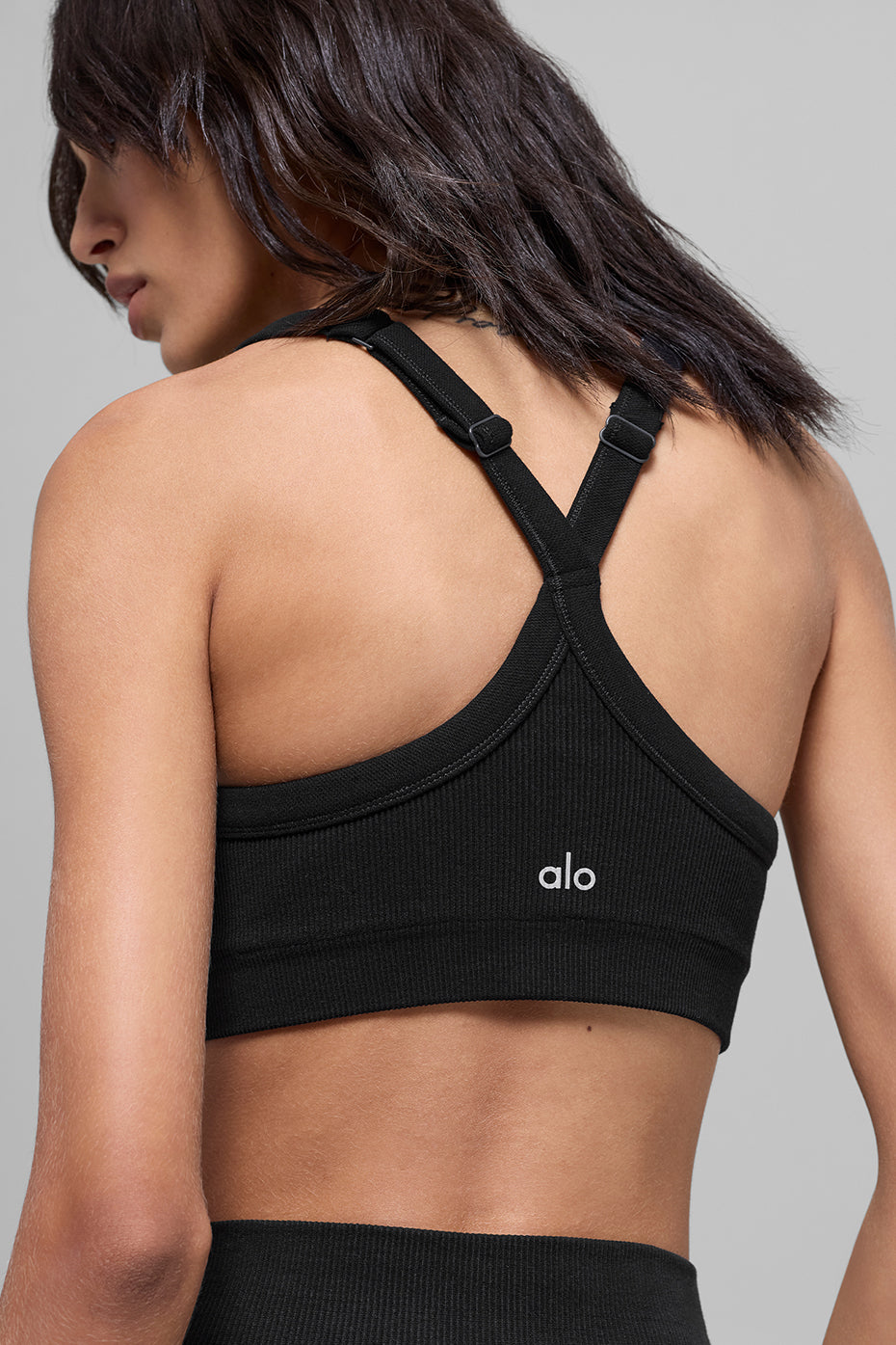 Alo Yoga Seamless Two Tone Rib Bra - Black - imagen 3
