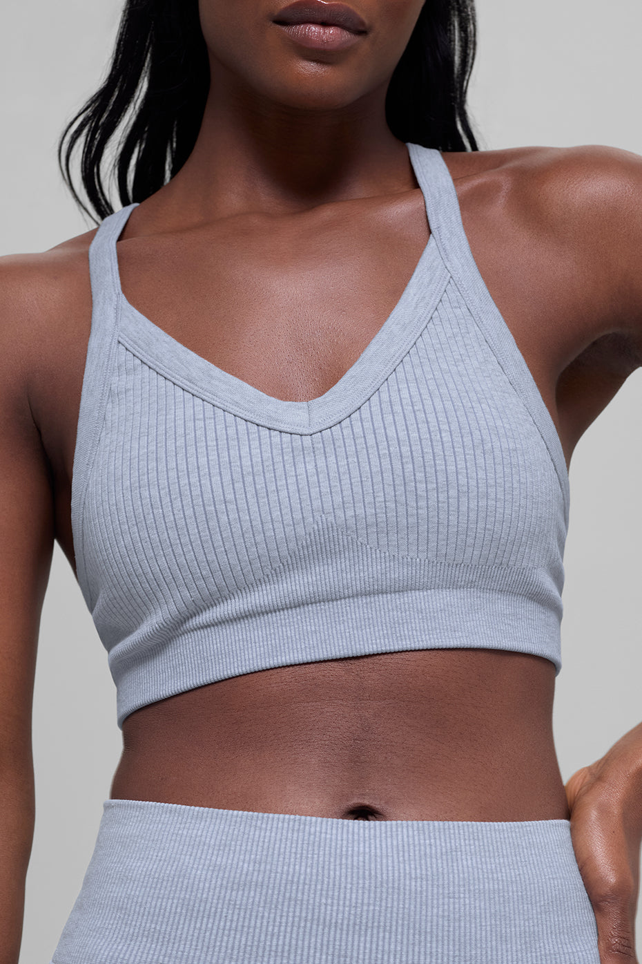 Alo Yoga Seamless Two Tone Rib Bra - Winter Frost Heather - imagen 2
