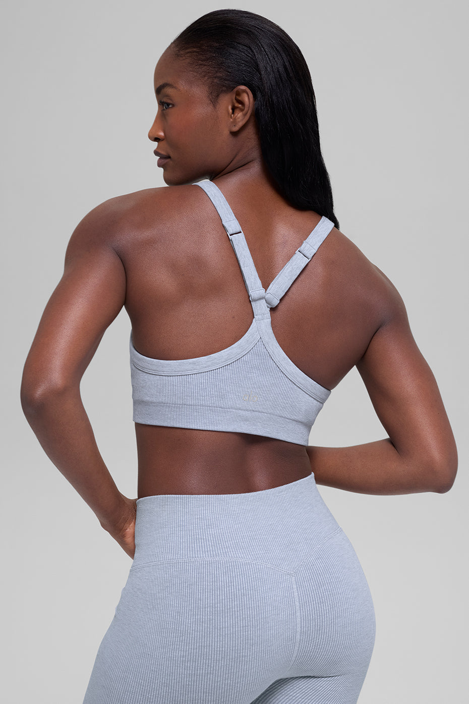 Alo Yoga Seamless Two Tone Rib Bra - Winter Frost Heather - imagen 3