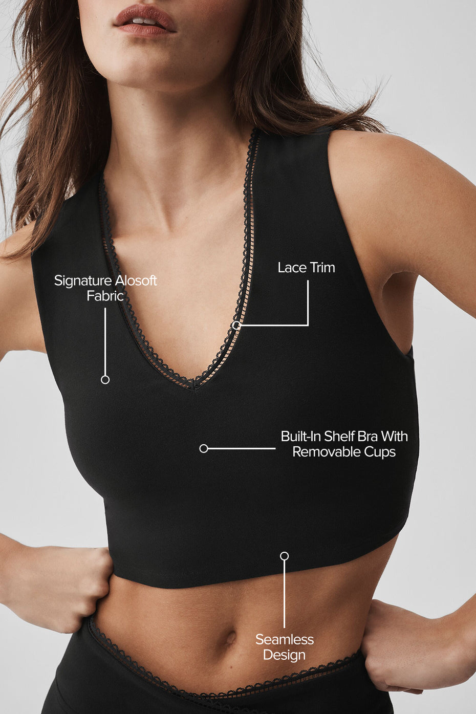 Alo Yoga Alosoft Affection V-Neck Bra Tank - Black - imagen 2