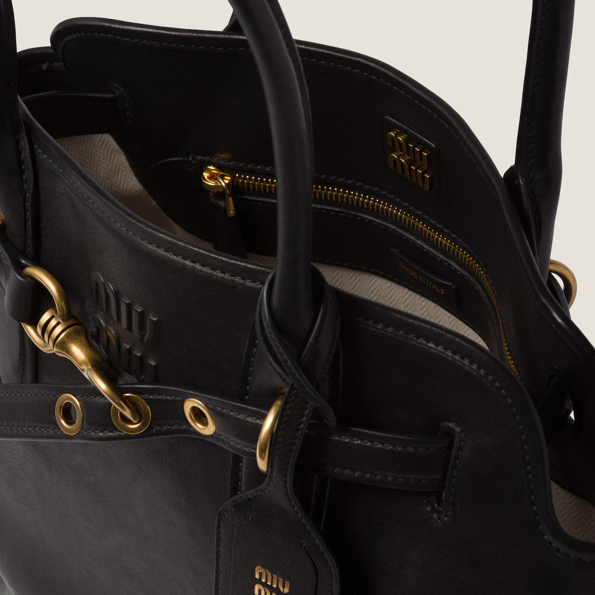 Miu Miu Bolso Aventure de napa