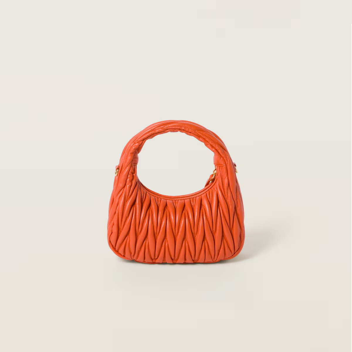 Miu Miu Bolso hobo Wander de napa Matelassé