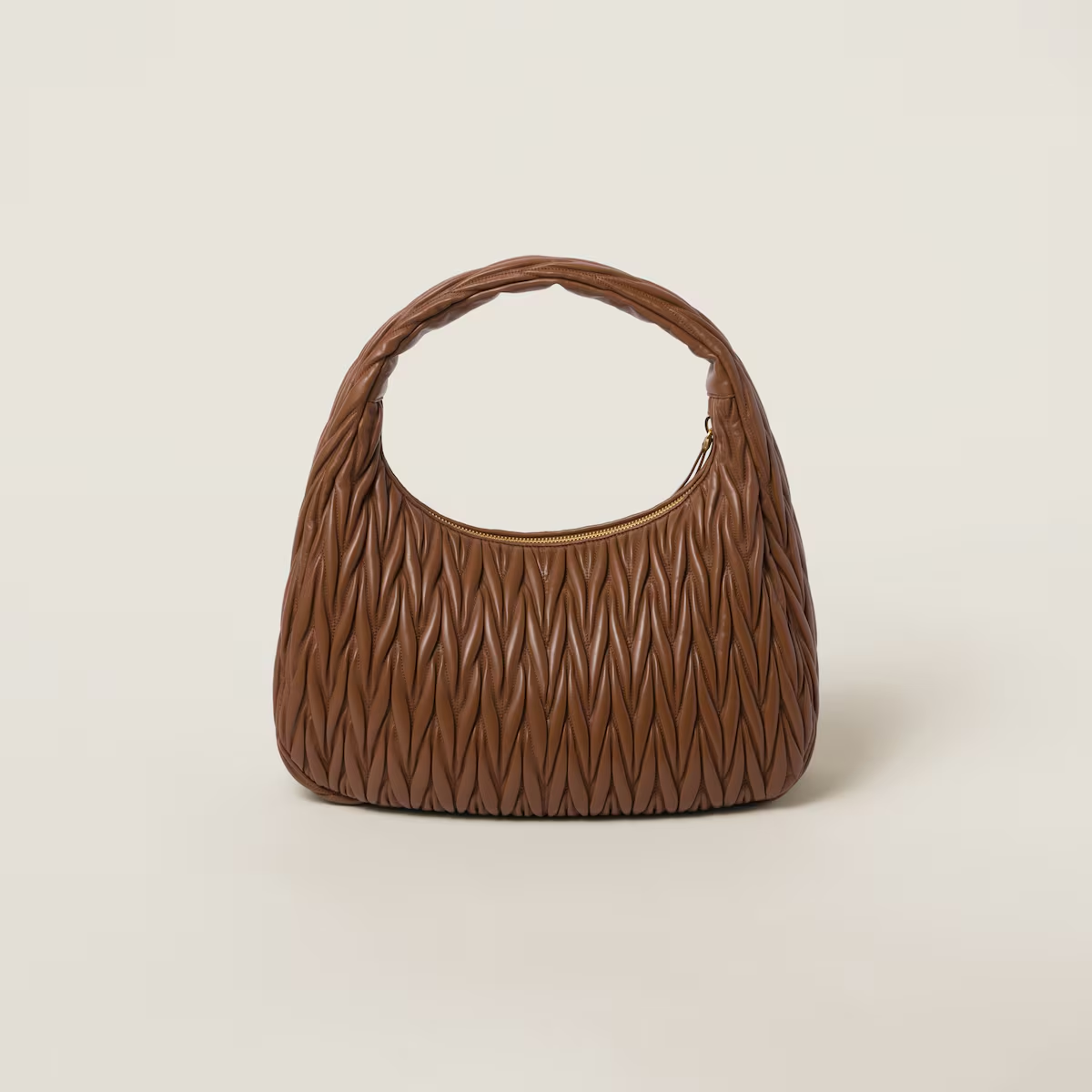 Miu Miu Bolso hobo de napa Matelassé Wander