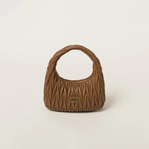 Miu Miu Bolso hobo de napa Matelassé Wander