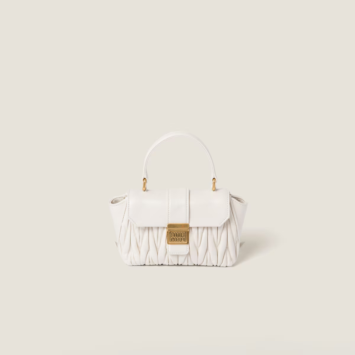 Miu Miu Minibolso de napa Matelassé