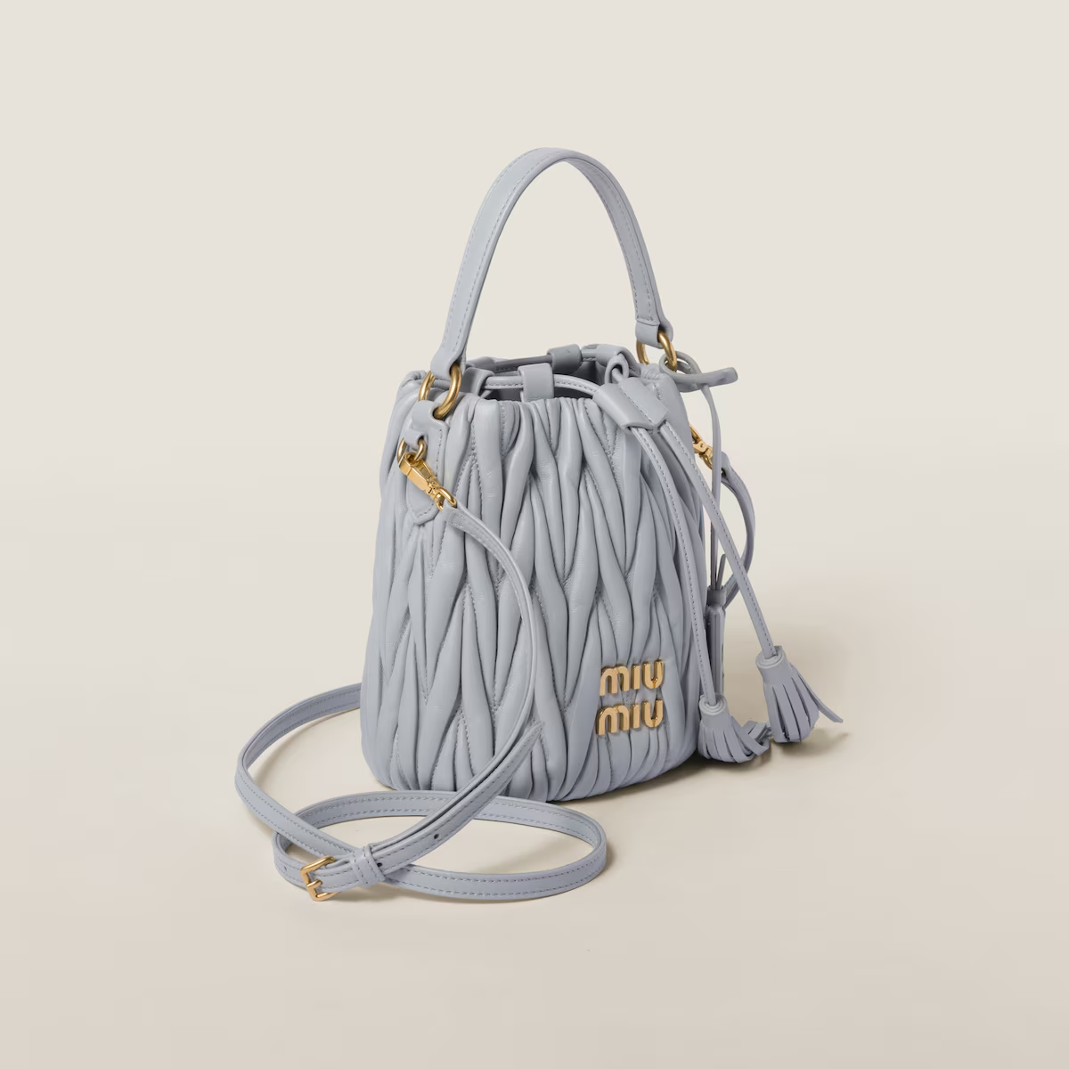Miu Miu Bolso saco de napa Matelassé