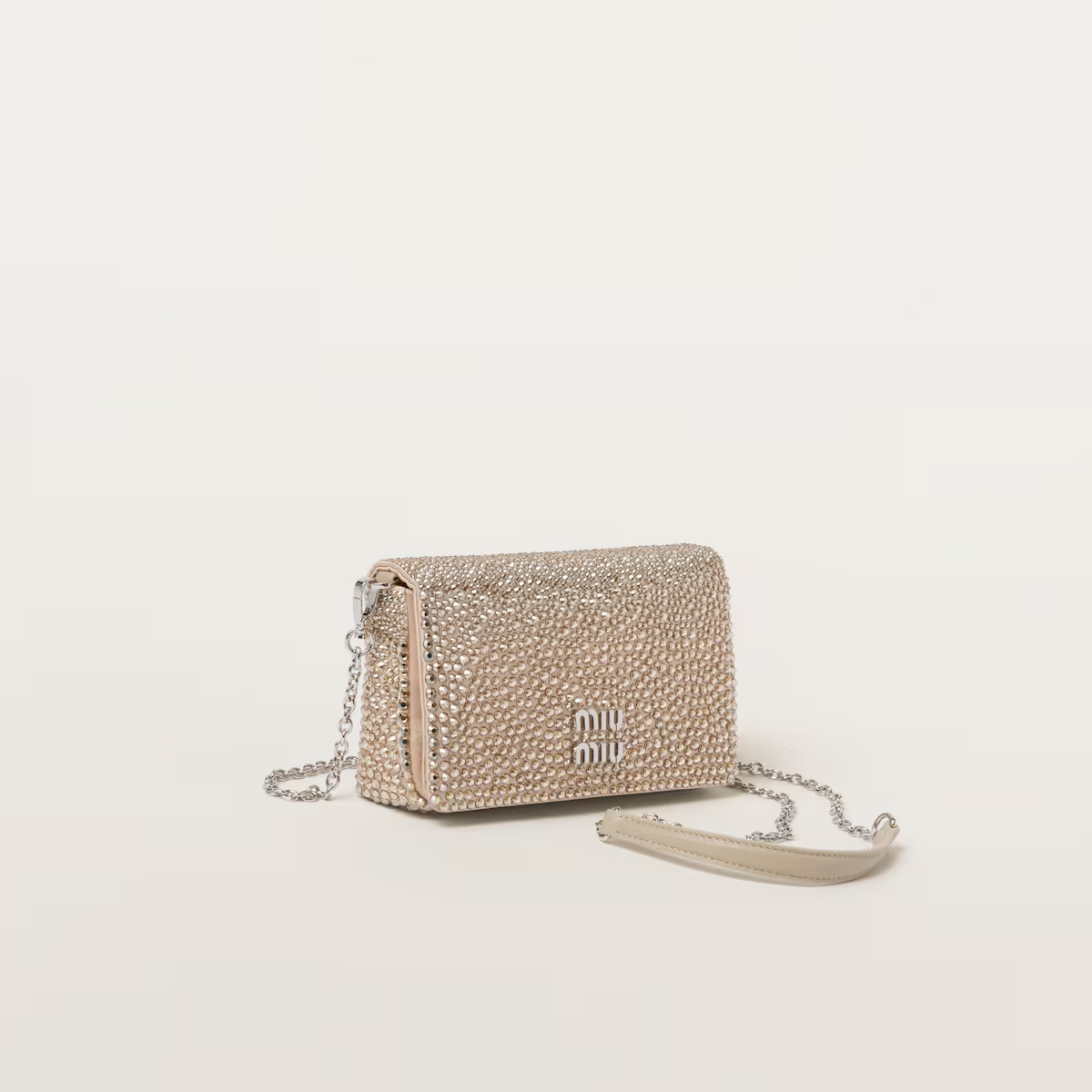 Miu Miu Minibolso de satén con cristales sintéticos