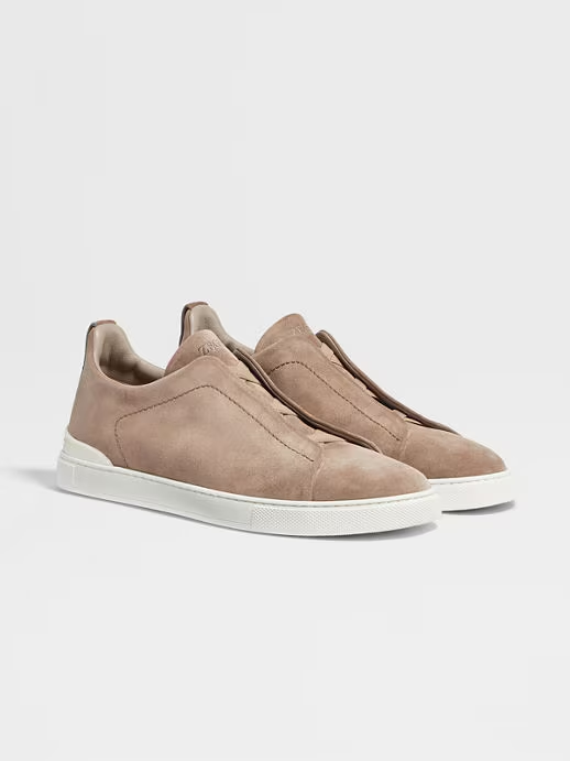 Tenis Triple Stitch™ en Gamuza Color Beige