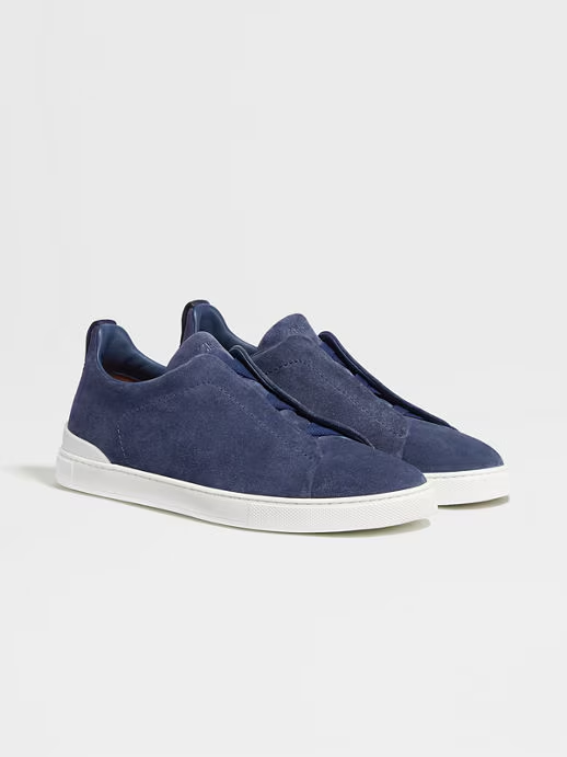 Tenis Triple Stitch™ en Gamuza Color Azul Utilitario