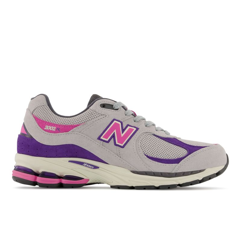 New Balance tenis bajos 2002R "Rain Cloud" | M2002RWB