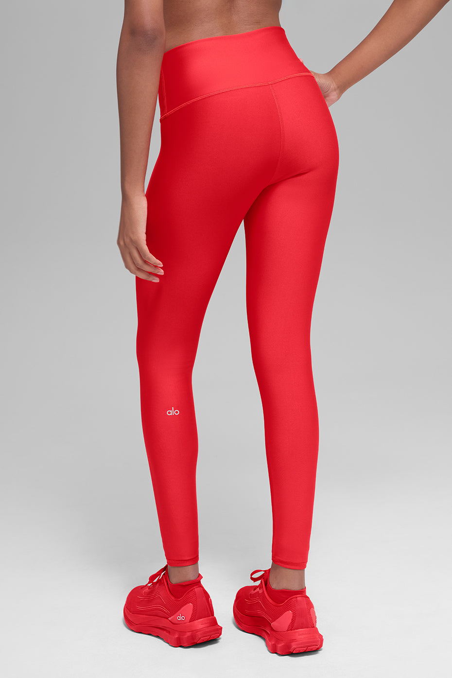 Alo Yoga Airlift Winter Warm High-Waist Legging - Bright Red - imagen 2
