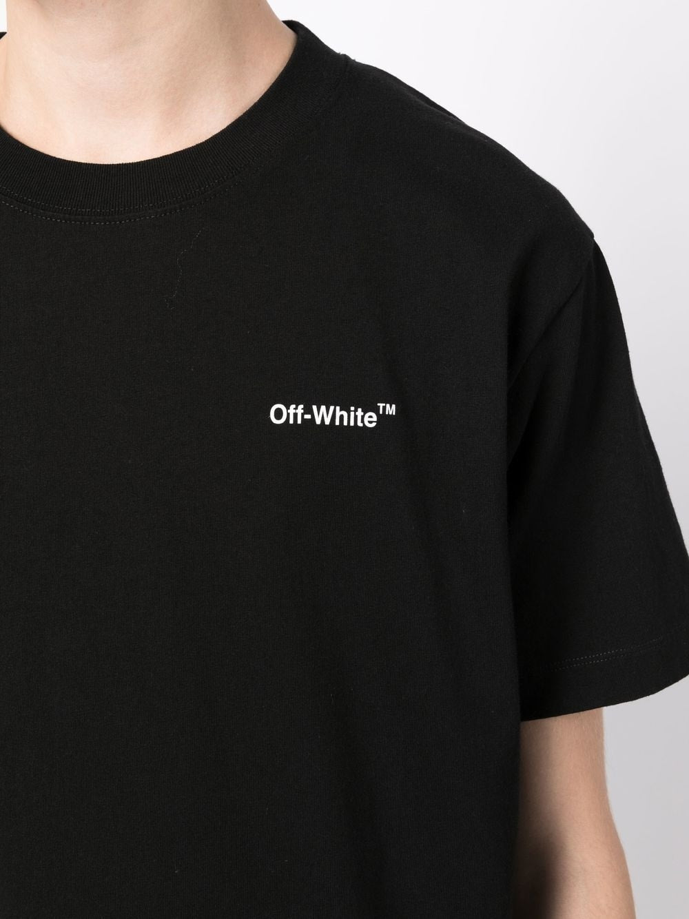 Playera Off-White con estampado Arrows
