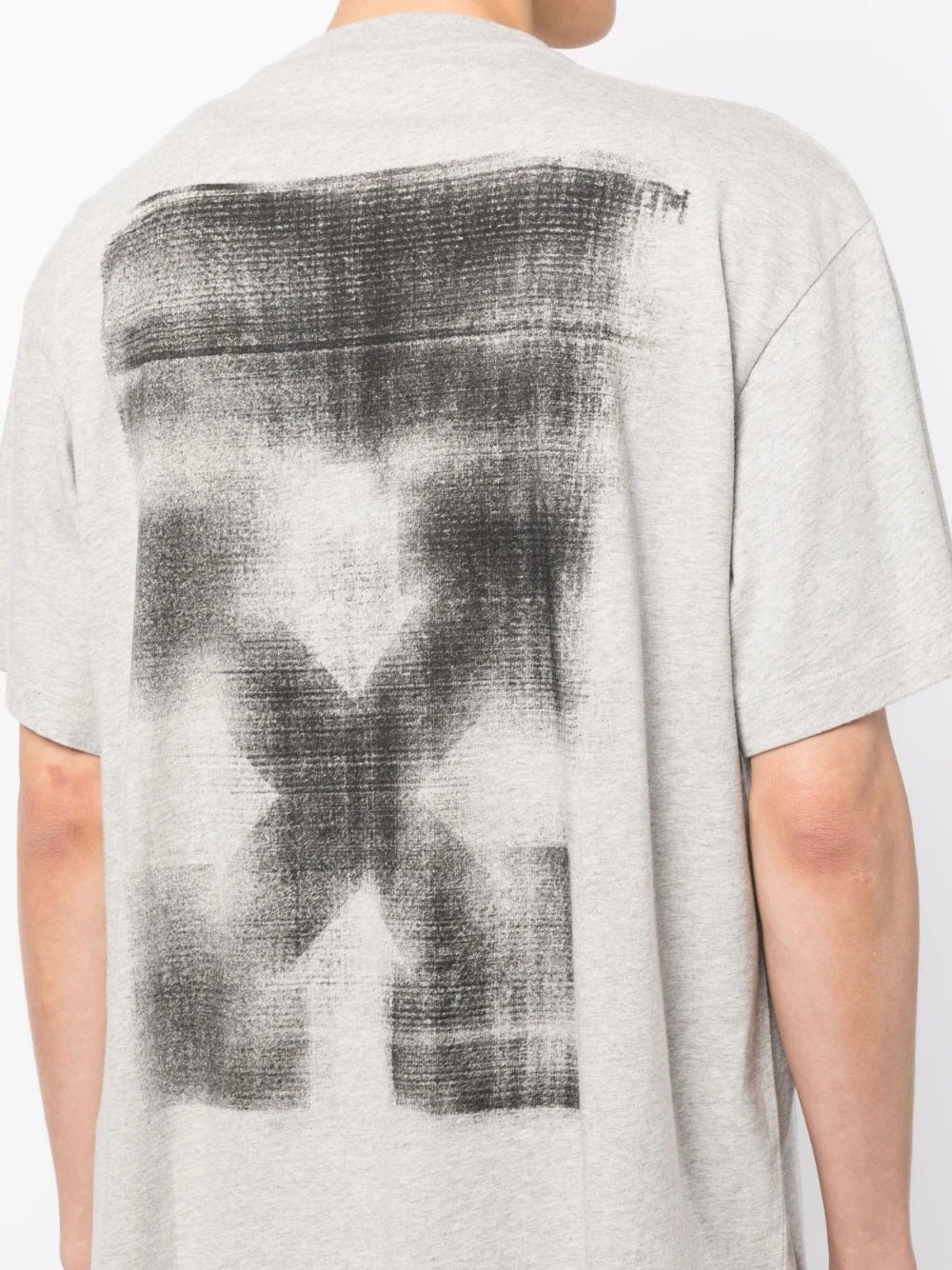 Playera Off-White con estampado Arrow