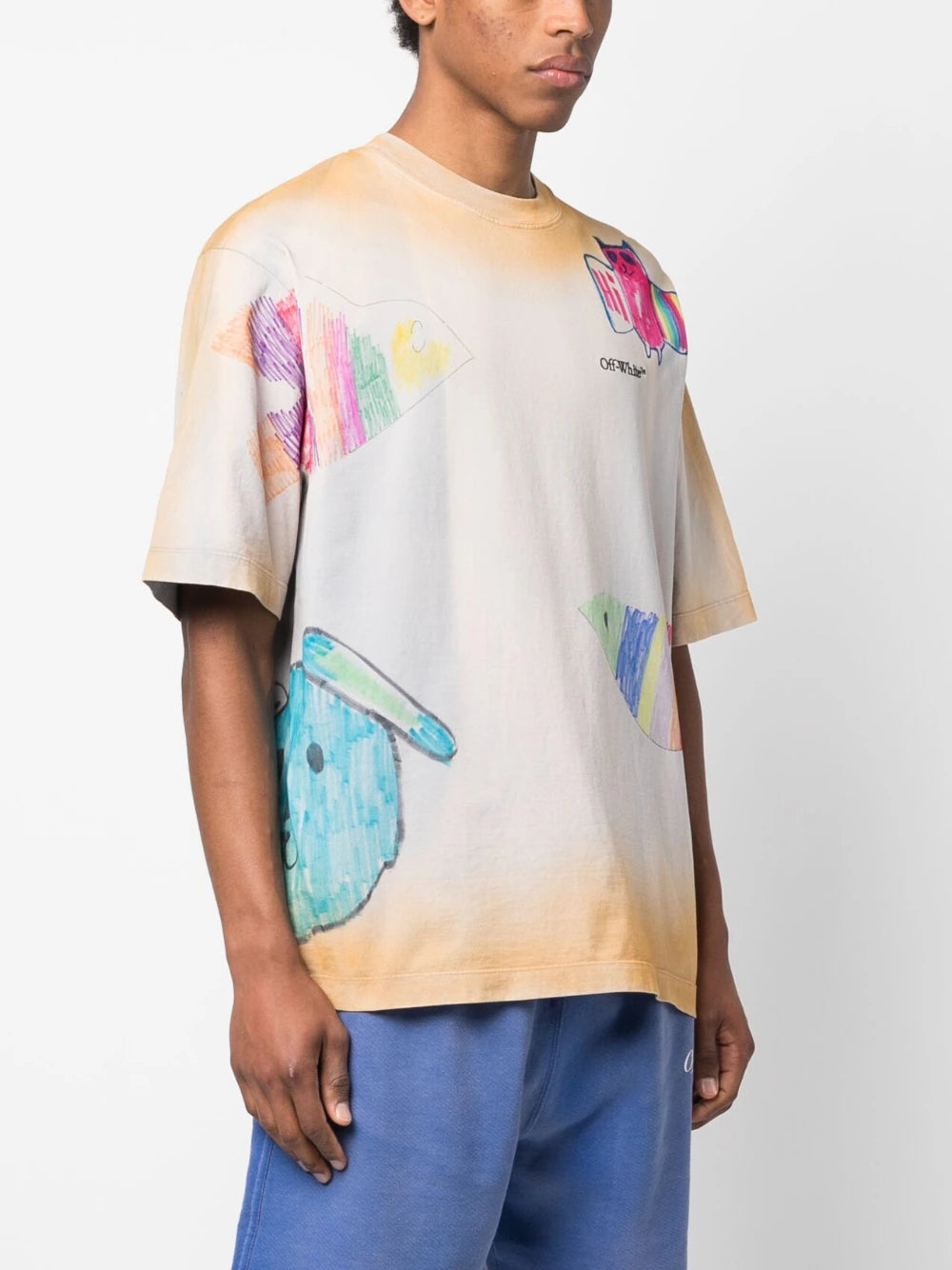 Playera Off-White Cartoon Over con motivo de dibujos