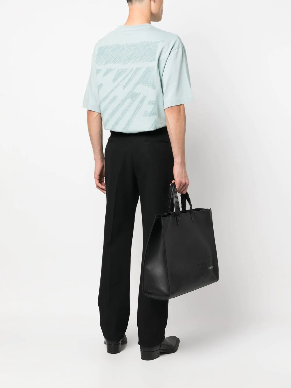 Playera Off-White con logo estampado