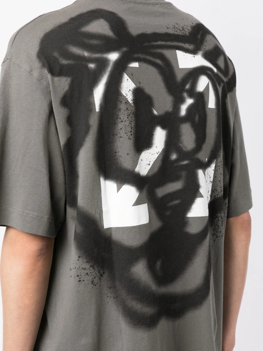 Playera Off-White con estampado gráfico