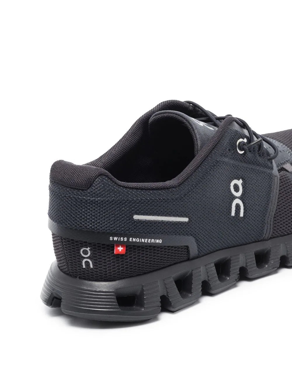 On Running tenis bajos Cloud 5 Mujer