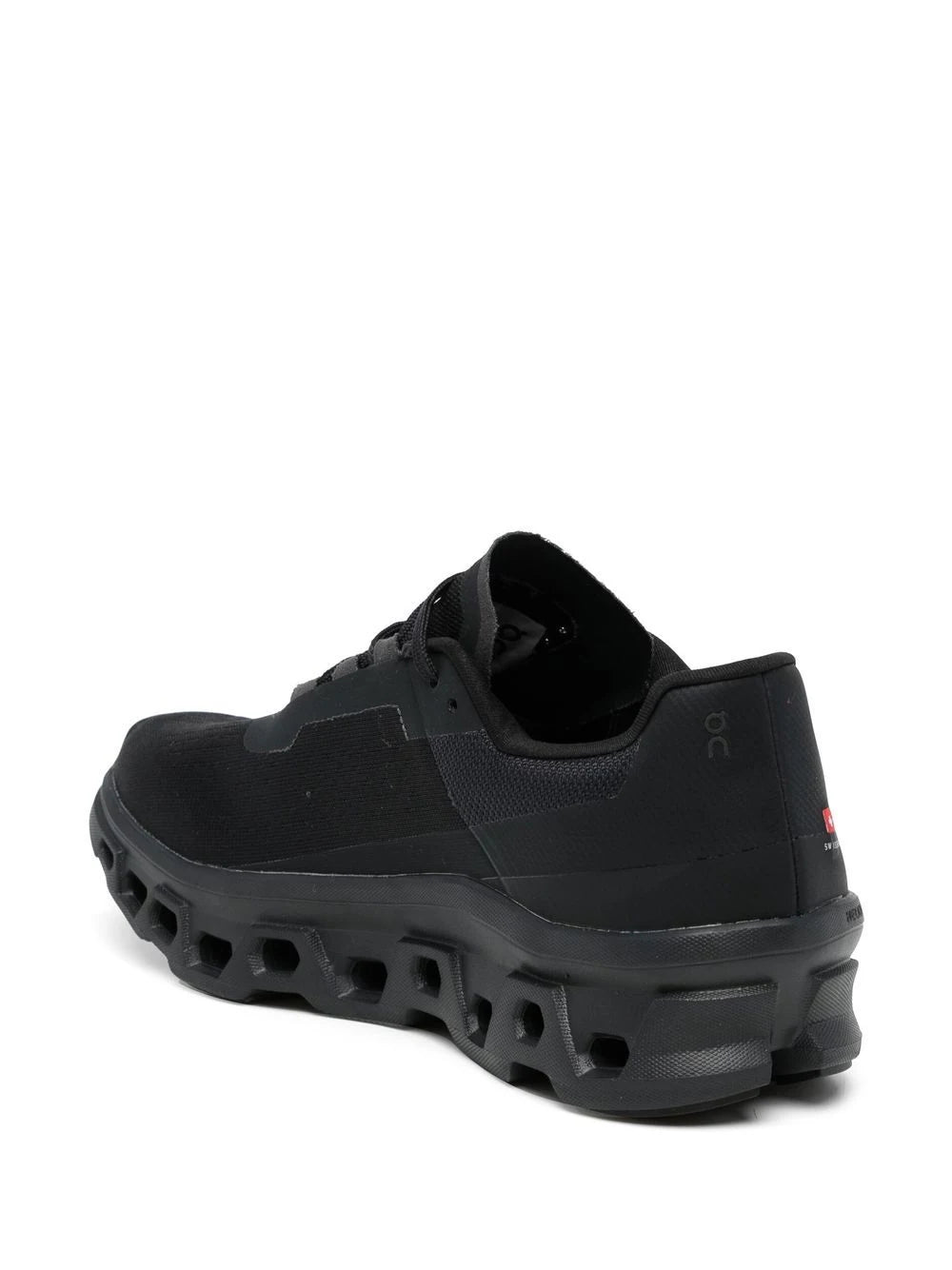 On Running tenis bajos Cloudmonster