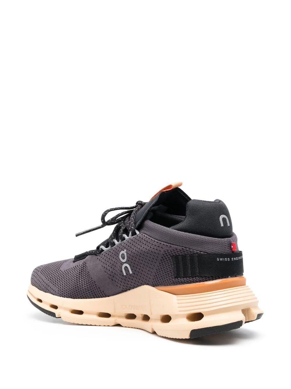On Running tenis bajos Cloudnova Mujer