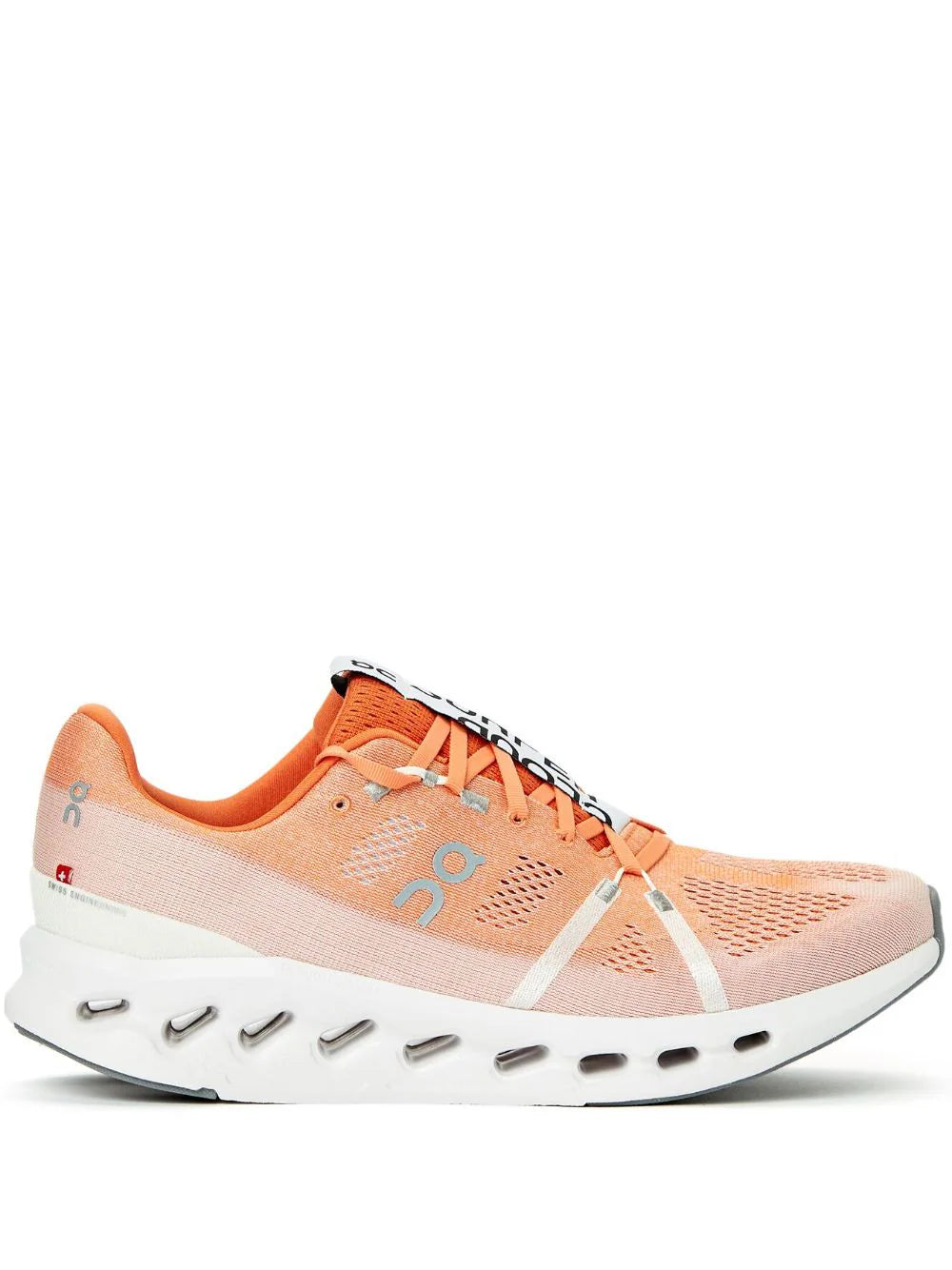 On Running tenis Cloudsurfer