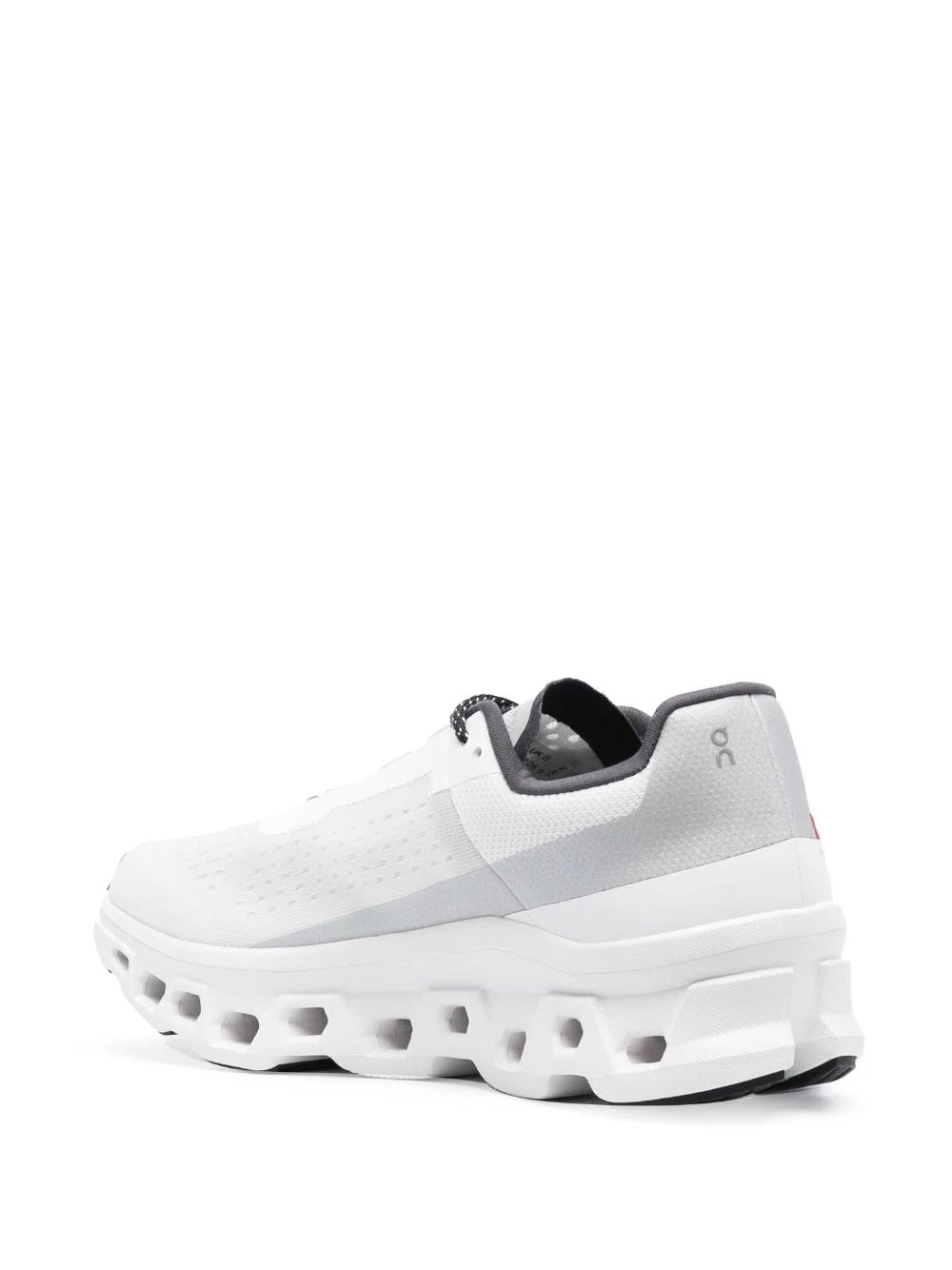 On Running tenis bajos Cloudmonster