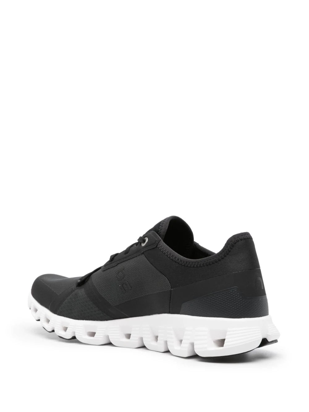 On Running tenis On Cloud X 3 Mujer