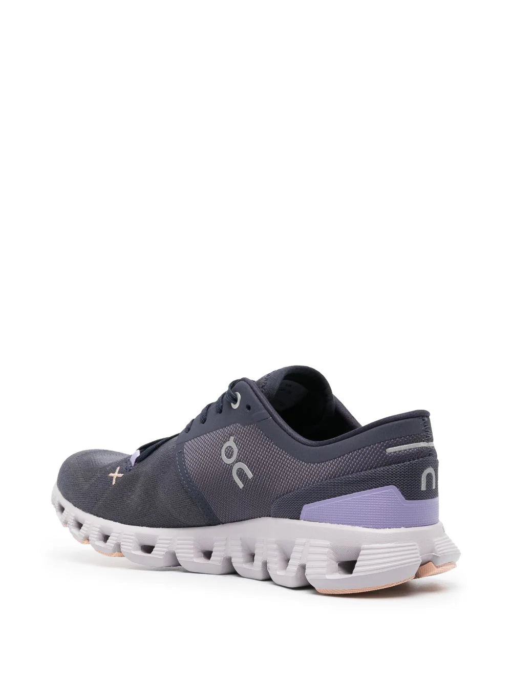 On Running tenis On Cloud X 3 Mujer