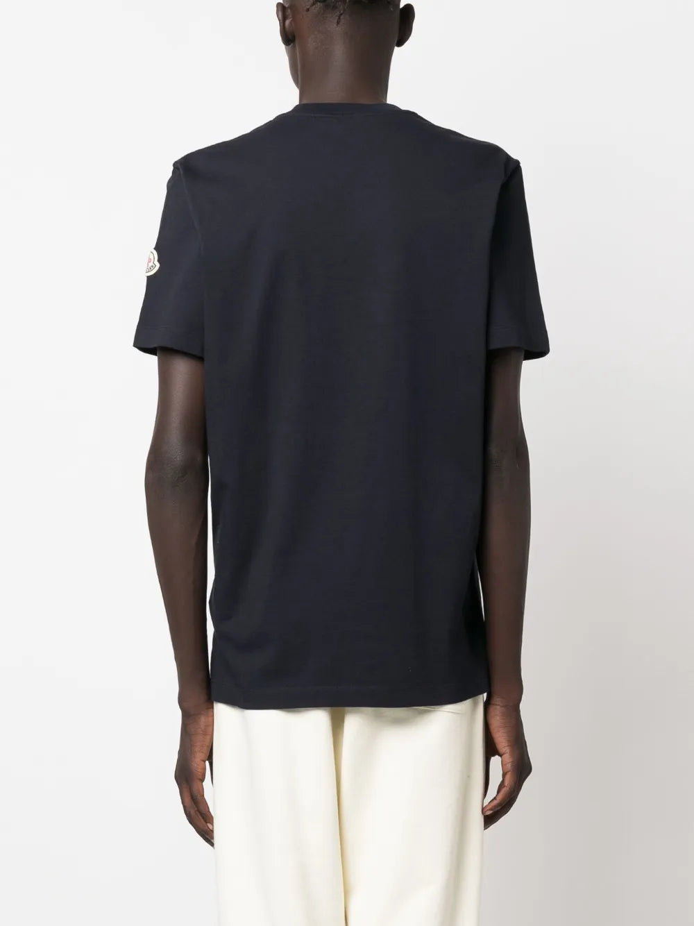 Moncler playera manga corta con logo estampado