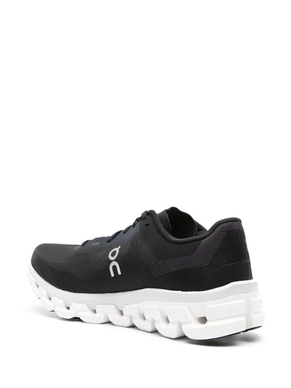 On Running tenis Cloudflow 4