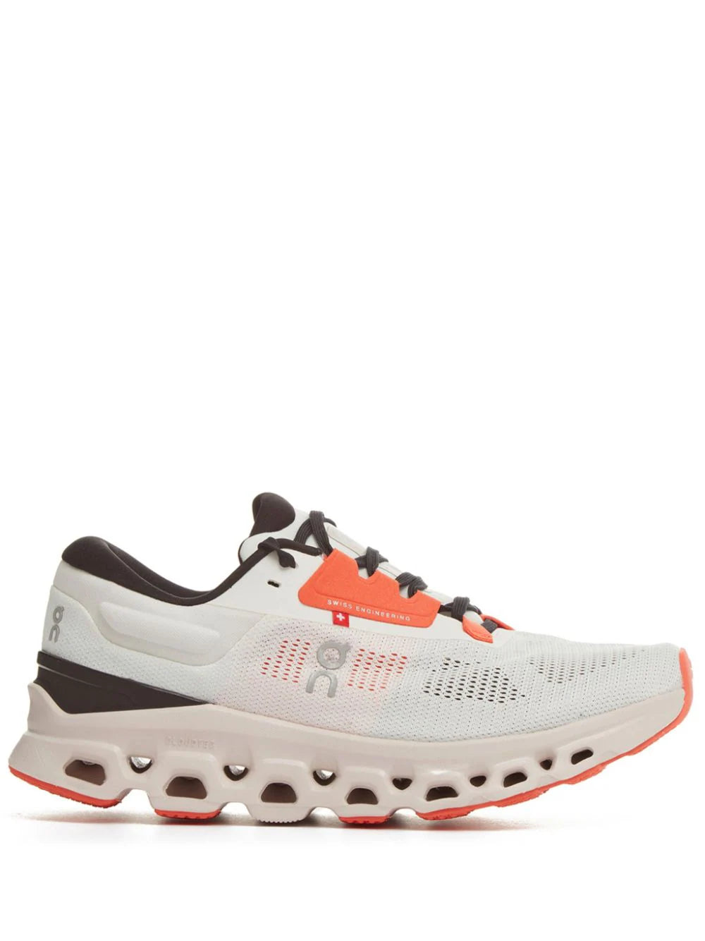 On Running tenis Cloudstratus 3 Mujer