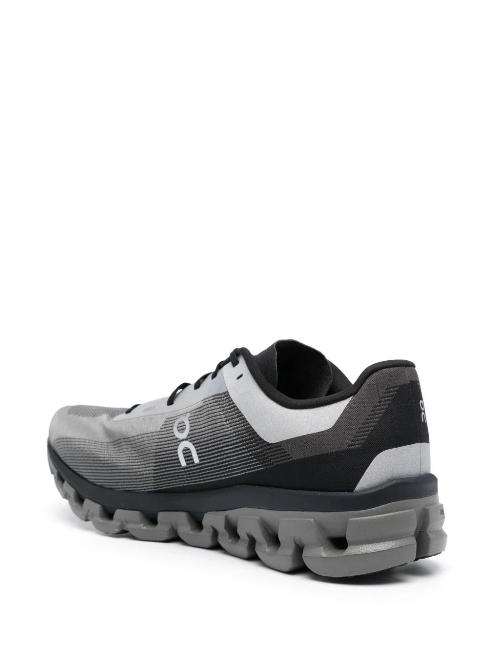 On Running tenis Cloudflow 4 Distance