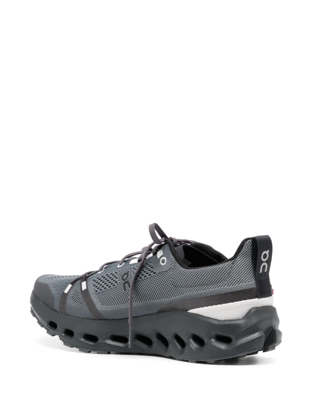 On Running tenis Cloudsurfer Trail