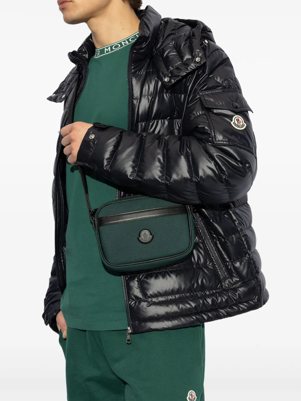 Moncler mochila tipo mensajero Pierrick