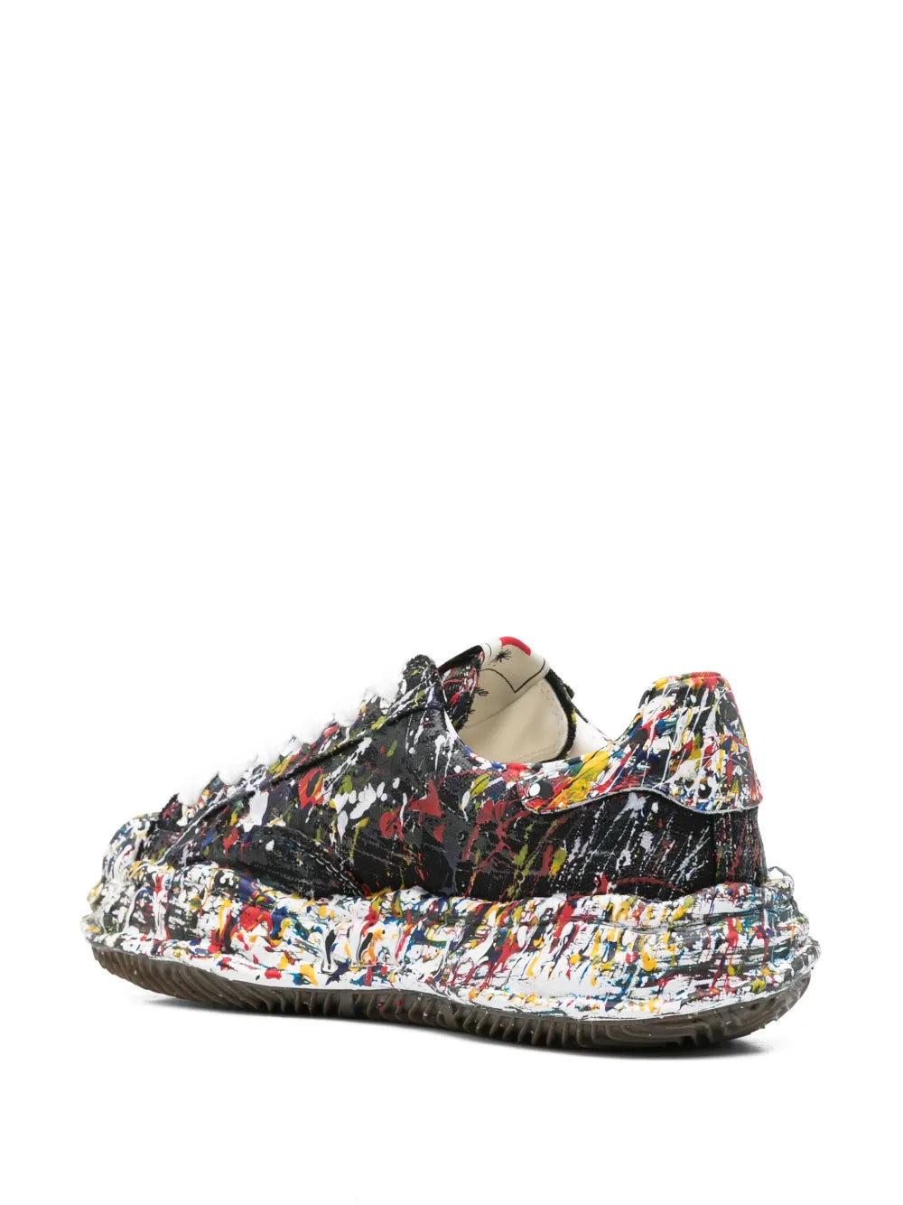 Maison MIHARA YASUHIRO tenis con salpicaduras de pintura estampadas - negro