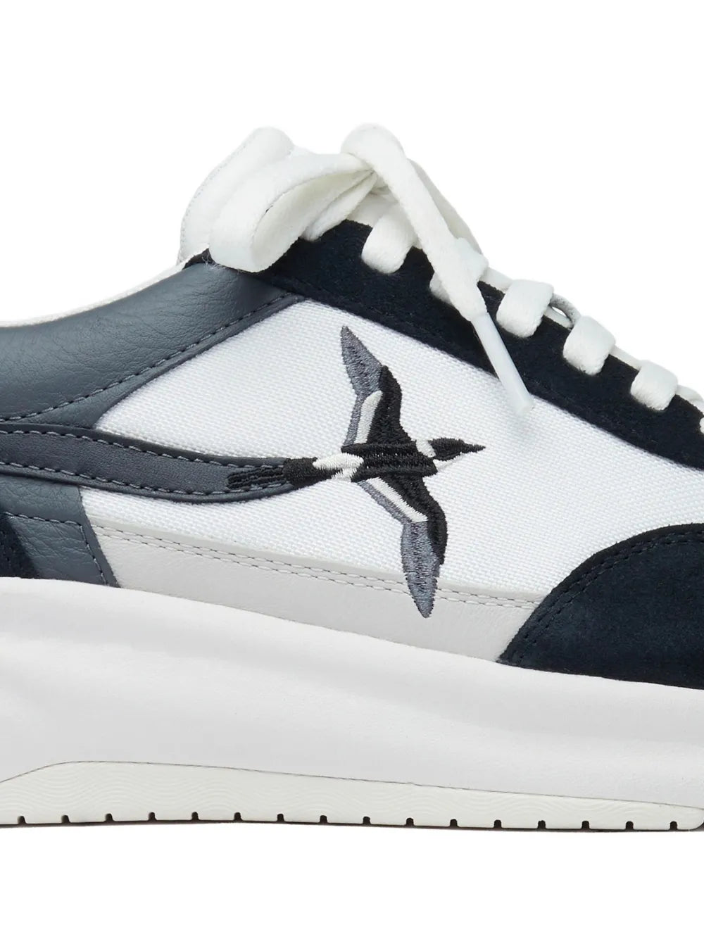 Axel Arigato tenis Genesis Neo Bird Runner