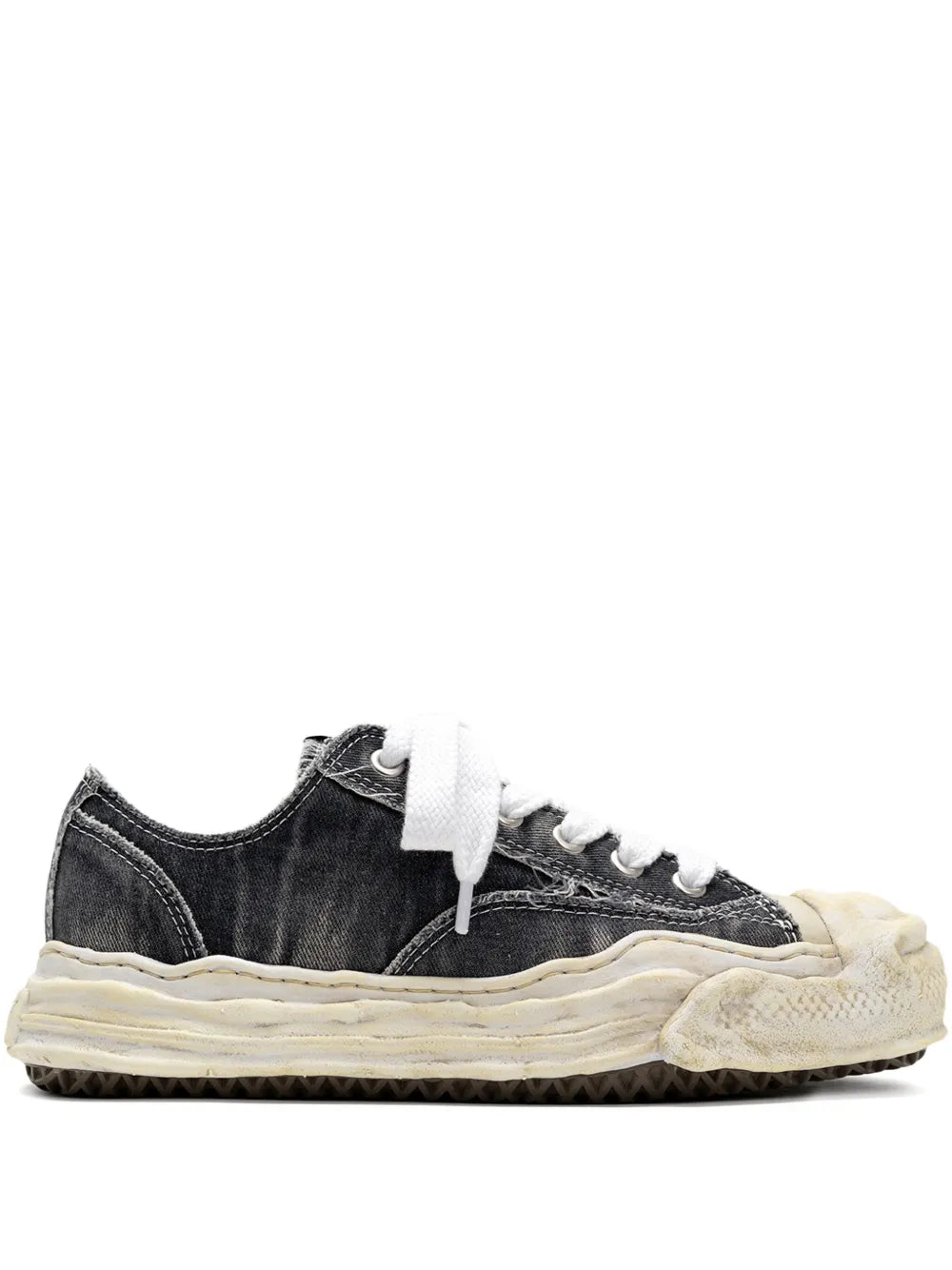 Maison MIHARA YASUHIRO tenis bajos Hank - negro