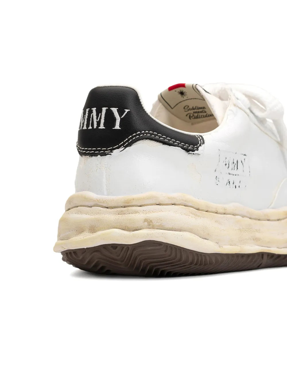 Maison MIHARA YASUHIRO tenis con efecto rasgado - blanco