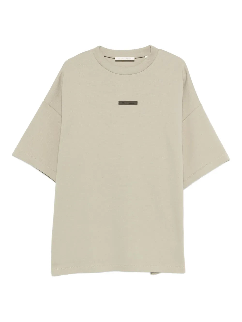 FEAR OF GOD ESSENTIALS playera con parche del logo