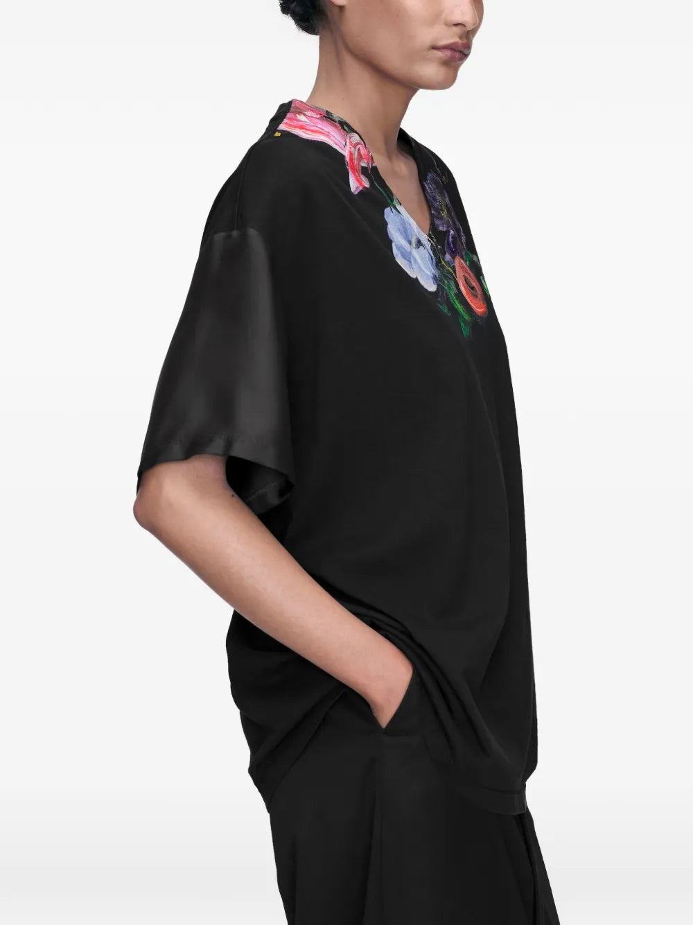 Maison Margiela playera con estampado floral - Negro - imagen 4