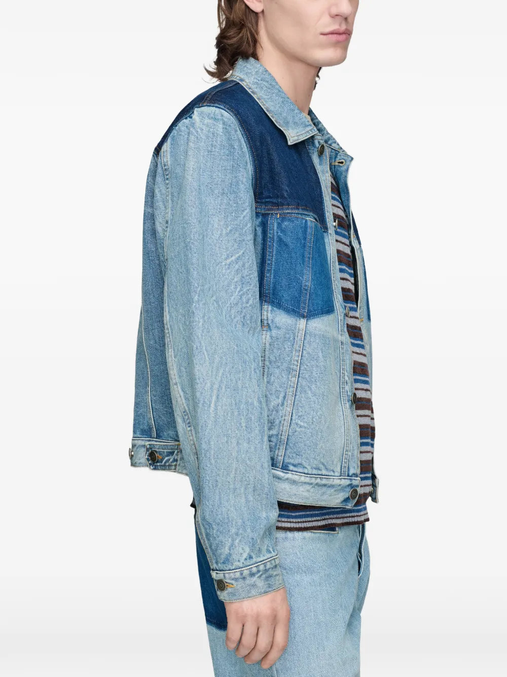 Maison Margiela chamarra de mezclilla con diseño patchwork - Azul - imagen 4